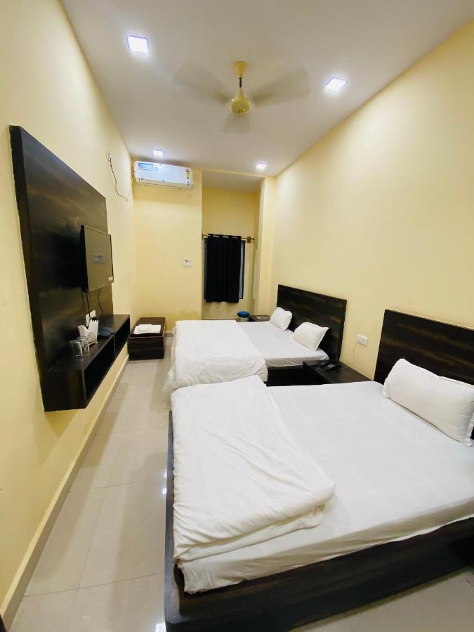 Hotel Maihar Inn エクステリア 写真